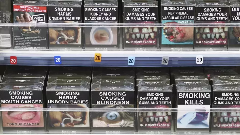 Philip Morris: Tobacco giant ordered to compensate Australia